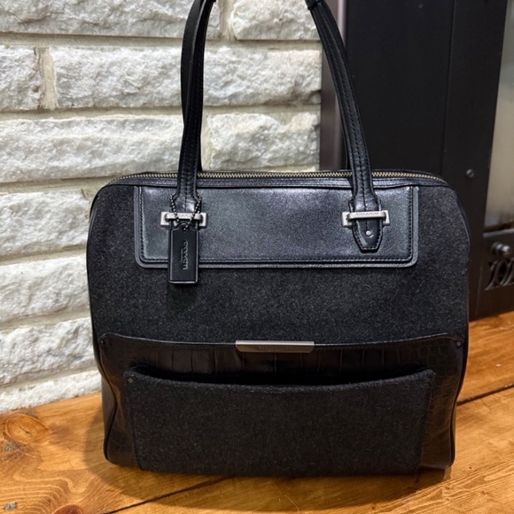 Coach 12 x 12.5 x 5.5 Black Charcoal Wool Leather Zip Top Satchel Purse unisex - Picture 1 of 16